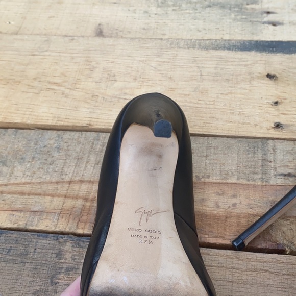 EUC Giuseppe Zanotti Vero Cuoio Black Leather Shoes Stiletto Heels - Picture 10 of 16